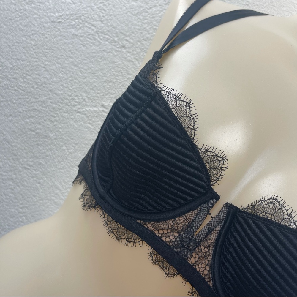 SOLD l 36C Dream Angels Ribbed Chantilly Lace Ribbons Balconet Bra - Picture 3 of 15